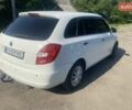 Белый Шкода Фабия, объемом двигателя 1.6 л и пробегом 353 тыс. км за 4950 $, фото 2 на Automoto.ua