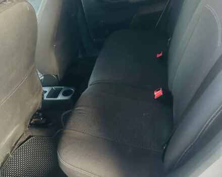 Білий Шкода Фабія, об'ємом двигуна 1.39 л та пробігом 247 тис. км за 4800 $, фото 6 на Automoto.ua