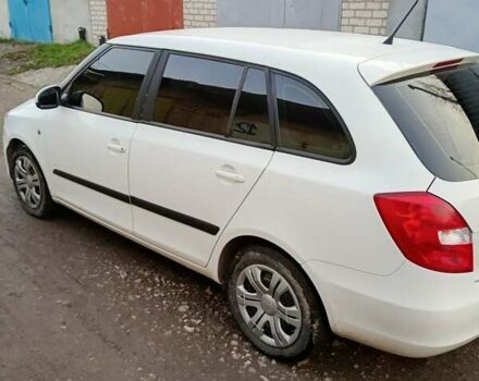 Білий Шкода Фабія, об'ємом двигуна 1.2 л та пробігом 280 тис. км за 5000 $, фото 3 на Automoto.ua