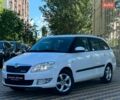 Белый Шкода Фабия, объемом двигателя 1.2 л и пробегом 219 тыс. км за 5599 $, фото 1 на Automoto.ua