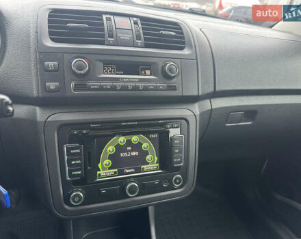 Белый Шкода Фабия, объемом двигателя 1.2 л и пробегом 180 тыс. км за 5500 $, фото 33 на Automoto.ua