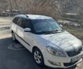 Білий Шкода Фабія, об'ємом двигуна 1.2 л та пробігом 207 тис. км за 4350 $, фото 3 на Automoto.ua
