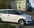 Белый Шкода Фабия, объемом двигателя 1.6 л и пробегом 272 тыс. км за 6300 $, фото 1 на Automoto.ua
