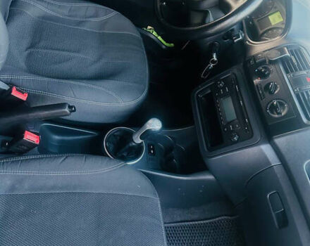 Білий Шкода Фабія, об'ємом двигуна 1.39 л та пробігом 247 тис. км за 4800 $, фото 7 на Automoto.ua