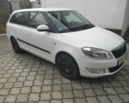 Білий Шкода Фабія, об'ємом двигуна 1.6 л та пробігом 198 тис. км за 6000 $, фото 1 на Automoto.ua