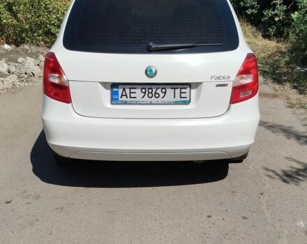 Білий Шкода Фабія, об'ємом двигуна 1.2 л та пробігом 285 тис. км за 4800 $, фото 1 на Automoto.ua