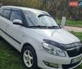 Белый Шкода Фабия, объемом двигателя 1.39 л и пробегом 172 тыс. км за 5200 $, фото 1 на Automoto.ua