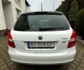 Белый Шкода Фабия, объемом двигателя 1.6 л и пробегом 175 тыс. км за 5800 $, фото 1 на Automoto.ua