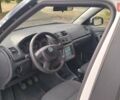 Белый Шкода Фабия, объемом двигателя 1.2 л и пробегом 206 тыс. км за 5700 $, фото 6 на Automoto.ua