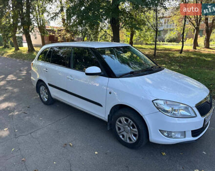 Шкода Фабия 2012 в Обухове на Automoto.ua Белый Шкода Фабия, объемом двигателя 1.39 л и пробегом 308 тыс. км за 5200 $, фото 5 на Automoto.ua
