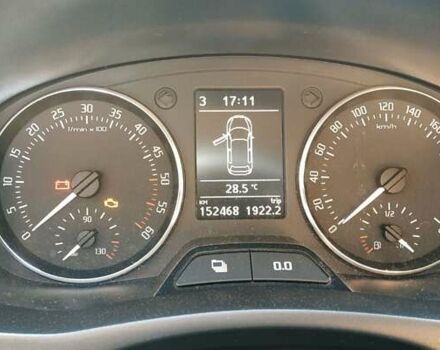 Шкода Фабія 2012 у Змиеве на Automoto.ua Білий Шкода Фабія, об'ємом двигуна 1.21 л та пробігом 160 тис. км за 6500 $, фото 5 на Automoto.ua