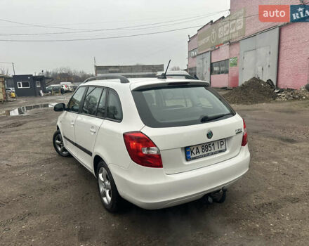 Белый Шкода Фабия, объемом двигателя 1.2 л и пробегом 180 тыс. км за 5500 $, фото 14 на Automoto.ua