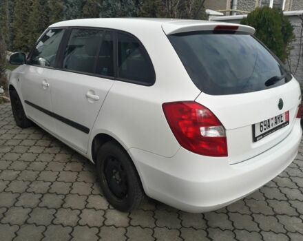 Білий Шкода Фабія, об'ємом двигуна 1.6 л та пробігом 198 тис. км за 6000 $, фото 3 на Automoto.ua