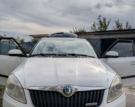 Шкода Фабія 2012 у Києві на Automoto.ua Білий Шкода Фабія, об'ємом двигуна 1.2 л та пробігом 390 тис. км за 5300 $, фото 1 на Automoto.ua