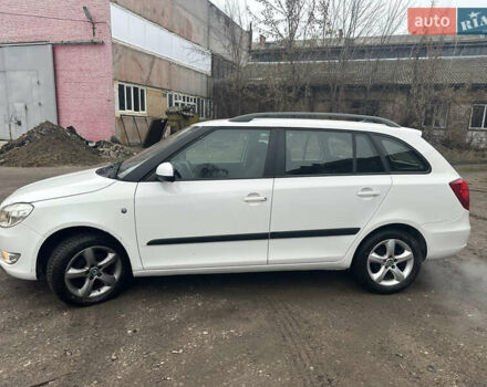 Белый Шкода Фабия, объемом двигателя 1.2 л и пробегом 180 тыс. км за 5500 $, фото 19 на Automoto.ua