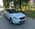 Шкода Фабия 2012 в Обухове на Automoto.ua Белый Шкода Фабия, объемом двигателя 1.39 л и пробегом 308 тыс. км за 5200 $, фото 4 на Automoto.ua