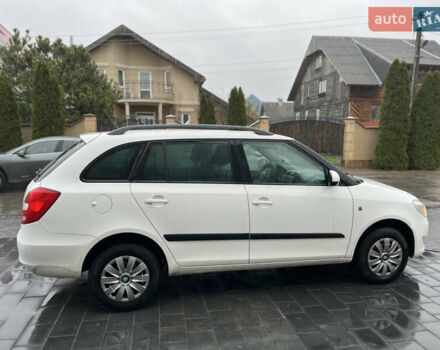 Белый Шкода Фабия, объемом двигателя 1.2 л и пробегом 179 тыс. км за 4599 $, фото 3 на Automoto.ua