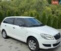 Білий Шкода Фабія, об'ємом двигуна 1.39 л та пробігом 308 тис. км за 4500 $, фото 1 на Automoto.ua
