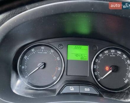 Білий Шкода Фабія, об'ємом двигуна 1.39 л та пробігом 404 тис. км за 5100 $, фото 8 на Automoto.ua