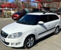 Белый Шкода Фабия, объемом двигателя 1.2 л и пробегом 21400 тыс. км за 3700 $, фото 1 на Automoto.ua