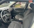 Белый Шкода Фабия, объемом двигателя 1.39 л и пробегом 197 тыс. км за 2450 $, фото 7 на Automoto.ua