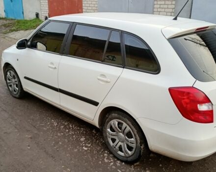 Білий Шкода Фабія, об'ємом двигуна 1.2 л та пробігом 280 тис. км за 5000 $, фото 4 на Automoto.ua