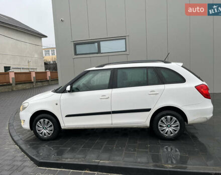 Белый Шкода Фабия, объемом двигателя 1.2 л и пробегом 179 тыс. км за 4599 $, фото 7 на Automoto.ua