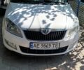 Білий Шкода Фабія, об'ємом двигуна 1.2 л та пробігом 285 тис. км за 4800 $, фото 6 на Automoto.ua