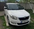 Білий Шкода Фабія, об'ємом двигуна 1.6 л та пробігом 242 тис. км за 6100 $, фото 1 на Automoto.ua