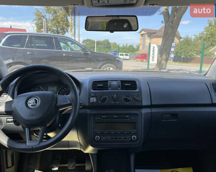 Білий Шкода Фабія, об'ємом двигуна 1.39 л та пробігом 266 тис. км за 6800 $, фото 21 на Automoto.ua