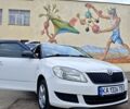 Белый Шкода Фабия, объемом двигателя 1.2 л и пробегом 265 тыс. км за 5300 $, фото 1 на Automoto.ua