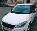 Білий Шкода Фабія, об'ємом двигуна 1.2 л та пробігом 264 тис. км за 6000 $, фото 1 на Automoto.ua
