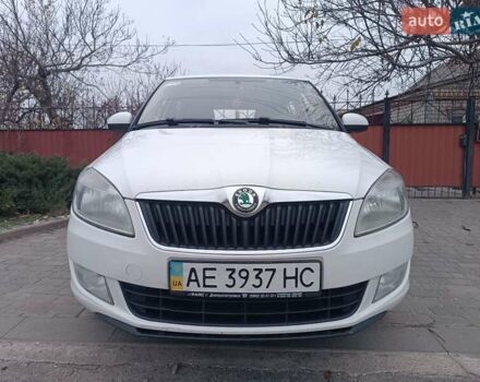 Белый Шкода Фабия, объемом двигателя 1.39 л и пробегом 266 тыс. км за 6500 $, фото 9 на Automoto.ua