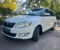 Белый Шкода Фабия, объемом двигателя 0 л и пробегом 210 тыс. км за 6254 $, фото 1 на Automoto.ua