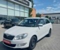 Белый Шкода Фабия, объемом двигателя 1.6 л и пробегом 276 тыс. км за 6700 $, фото 1 на Automoto.ua