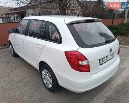 Белый Шкода Фабия, объемом двигателя 1.39 л и пробегом 266 тыс. км за 6500 $, фото 13 на Automoto.ua