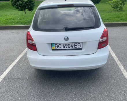 Білий Шкода Фабія, об'ємом двигуна 1.39 л та пробігом 118 тис. км за 6300 $, фото 10 на Automoto.ua