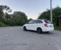 Білий Шкода Фабія, об'ємом двигуна 1.6 л та пробігом 230 тис. км за 6650 $, фото 1 на Automoto.ua