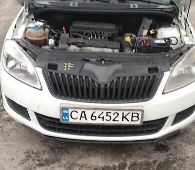 Білий Шкода Фабія, об'ємом двигуна 1.4 л та пробігом 260 тис. км за 5500 $, фото 9 на Automoto.ua