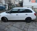 Білий Шкода Фабія, об'ємом двигуна 1.6 л та пробігом 242 тис. км за 5500 $, фото 1 на Automoto.ua