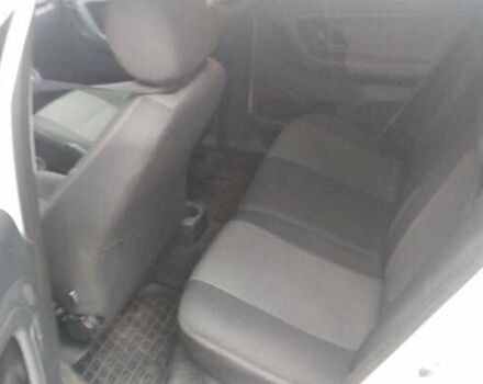 Білий Шкода Фабія, об'ємом двигуна 1.4 л та пробігом 260 тис. км за 5500 $, фото 13 на Automoto.ua