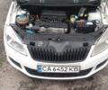 Білий Шкода Фабія, об'ємом двигуна 1.4 л та пробігом 260 тис. км за 5500 $, фото 5 на Automoto.ua