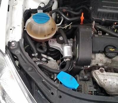 Білий Шкода Фабія, об'ємом двигуна 1.4 л та пробігом 260 тис. км за 5500 $, фото 11 на Automoto.ua