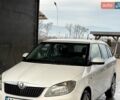 Белый Шкода Фабия, объемом двигателя 1.6 л и пробегом 227 тыс. км за 7100 $, фото 1 на Automoto.ua