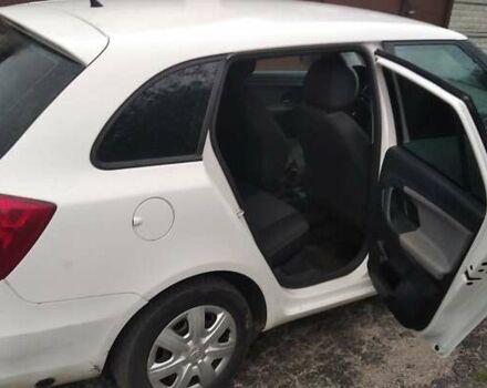 Білий Шкода Фабія, об'ємом двигуна 1.4 л та пробігом 260 тис. км за 5500 $, фото 29 на Automoto.ua