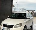 Білий Шкода Фабія, об'ємом двигуна 1.6 л та пробігом 227 тис. км за 7100 $, фото 1 на Automoto.ua