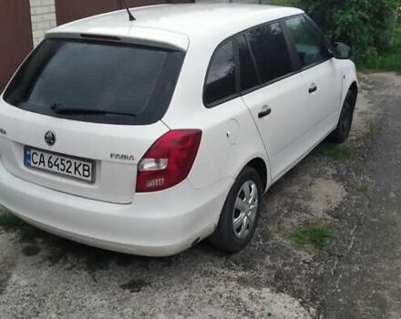 Білий Шкода Фабія, об'ємом двигуна 1.4 л та пробігом 260 тис. км за 5500 $, фото 25 на Automoto.ua