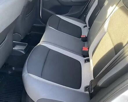 Белый Шкода Фабия, объемом двигателя 1.2 л и пробегом 187 тыс. км за 7600 $, фото 11 на Automoto.ua