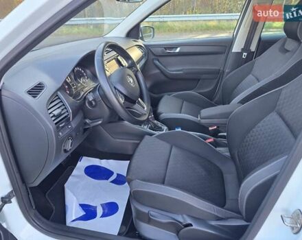 Белый Шкода Фабия, объемом двигателя 1.2 л и пробегом 198 тыс. км за 11499 $, фото 23 на Automoto.ua