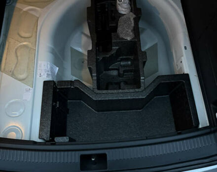 Білий Шкода Фабія, об'ємом двигуна 1.4 л та пробігом 176 тис. км за 8300 $, фото 22 на Automoto.ua